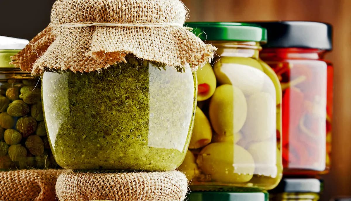 Tradiția Mouneh: Conservarea și Prepararea Alimentelor pentru Iarnă