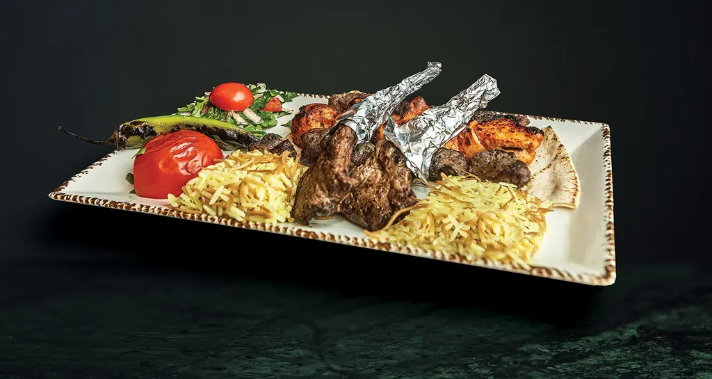 Mixed Grill cu Cotlet de Berbecut